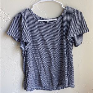 Flowy short-sleeved shirt